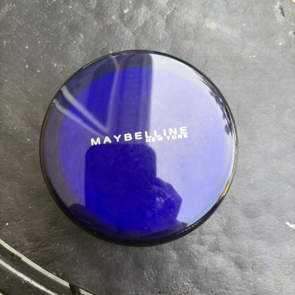 Maybelline Shine Free Oil-Control Loose Powder - 240 Medium - Discontinued